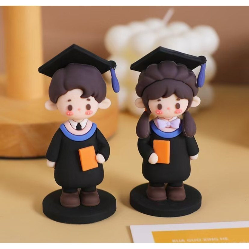 Graduation Cake Toppers Boy or Girl 6 Pcs Set